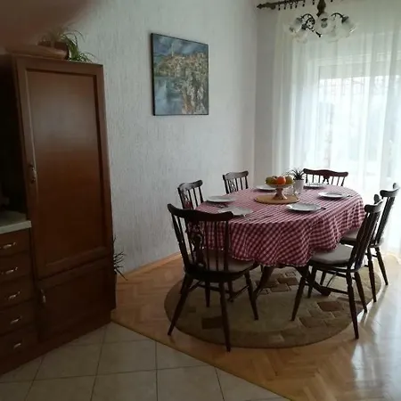 Apartament Ana *